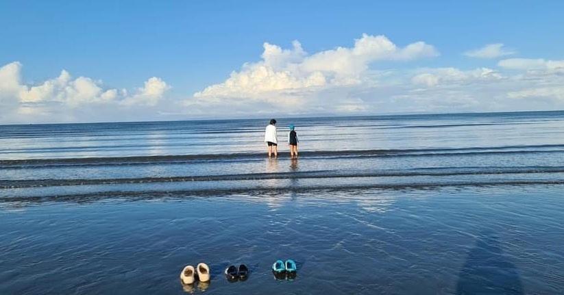 Meet The Sea Hotel Khlong Yai Buitenkant foto