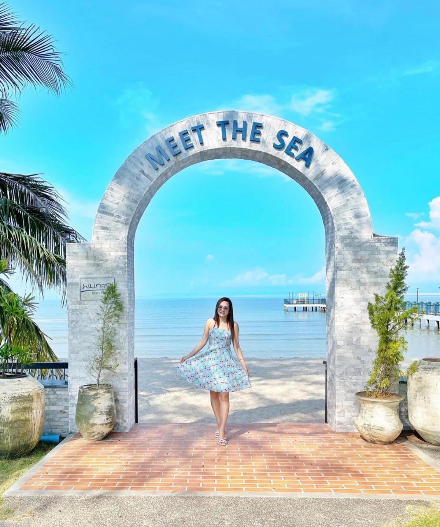 Meet The Sea Hotel Khlong Yai Buitenkant foto